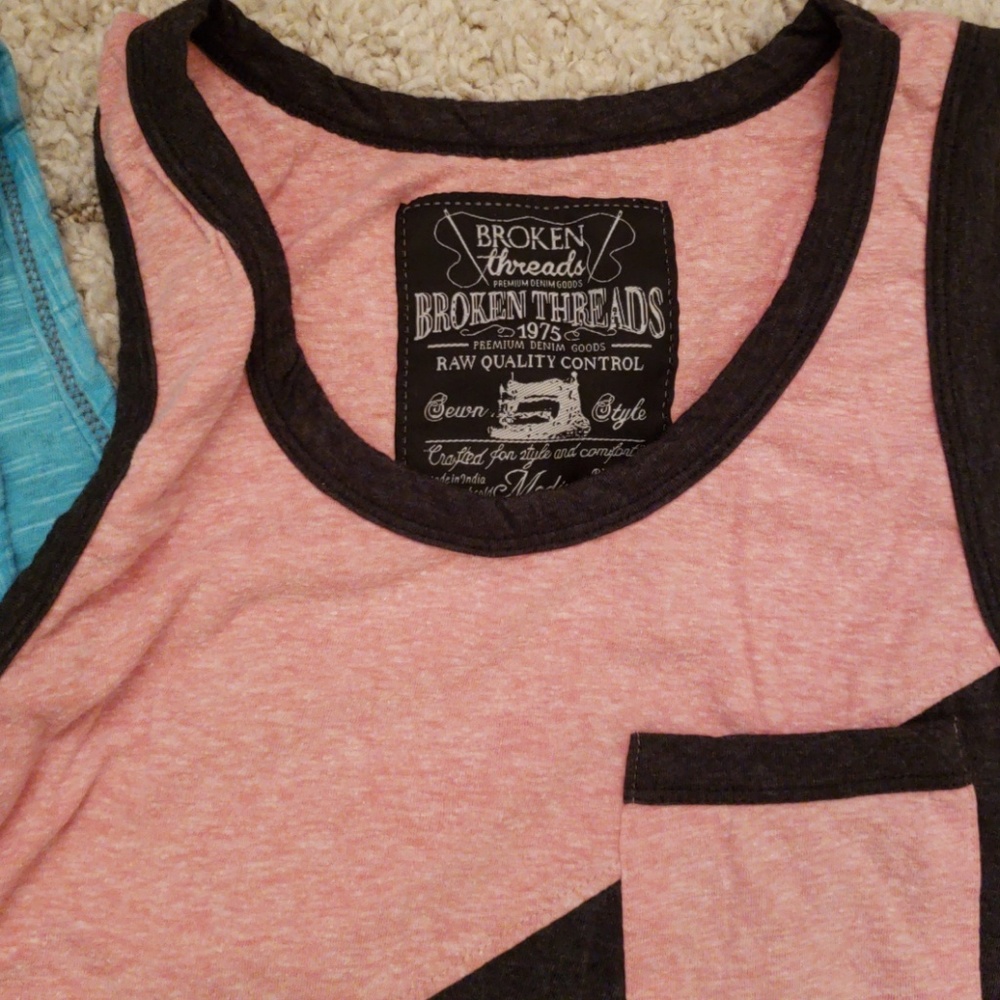 3 Tanks - Picture 4 of 4